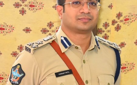 కర్నూలు జిల్లా ప్రజలకు సంక్రాంతి పండుగ శుభాకాంక్షలు.    డిఐజి, కర్నూలు జిల్లా  ఇన్ చార్జ్  ఎస్పీ విక్రాంత్ పాటిల్  ఐపియస్ .