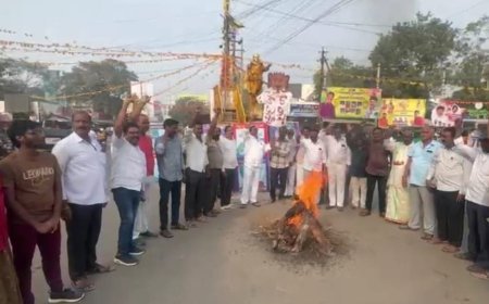 కాలుష్య కారక కర్మాగారలను మూసి వేయండి జేఏసీ నిరసన ప్రదర్శన