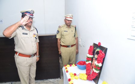 యోగి వేమన జయంతి సందర్భంగా నివాళులు అర్పించిన రాజశేఖర్ బాబు 