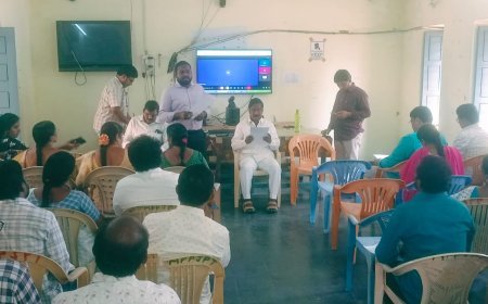 స్వర్ణాంధ్ర ' పురోగతిపై సమీక్షా సమావేశం