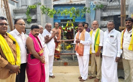 ఎర్రవరం నారసింహుని సేవలో ఎమ్మెల్యే తాతయ్య