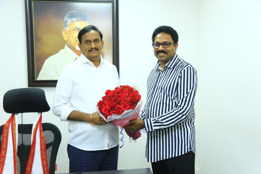 ఎంపీ కేశినేని శివ‌నాథ్ ను క‌లిసిన ఎన్.ఎ.టి.ఎ. ప్రెసిడెంట్ కంచ‌ర్ల కిషోర్