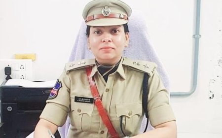 ట్రాపిక్ నిబంధనల పట్ల ప్రజల్లో చైతన్యం తీసుకురావాలి