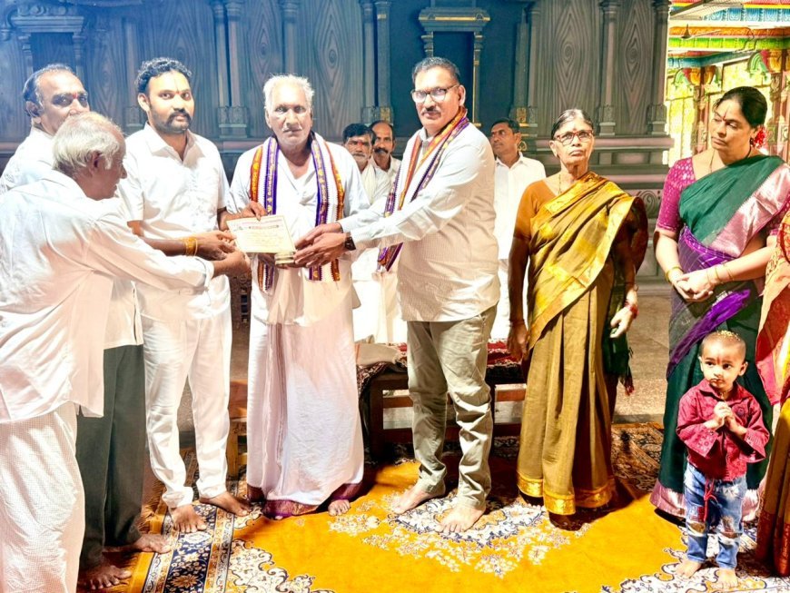 ఆలయంలో అన్నదానానికి భారీ విరాళం