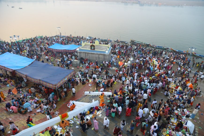 ముక్త్యాలలో కృష్ణమ్మ చెంత భక్తజన సంద్రం 