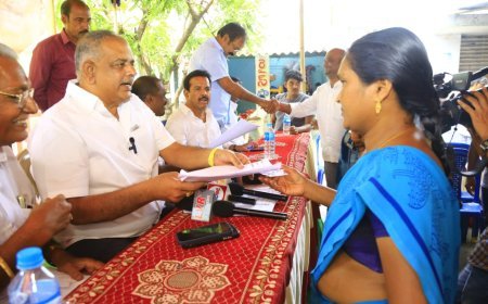 ప్ర‌జా స‌మస్య‌ల ప‌రిష్కార‌మే ప్ర‌జాద‌ర్బార్ ల‌క్ష్యం