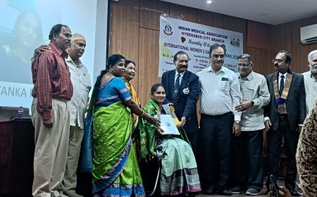 మంథని వాసికి అరుదైన గౌరవం 