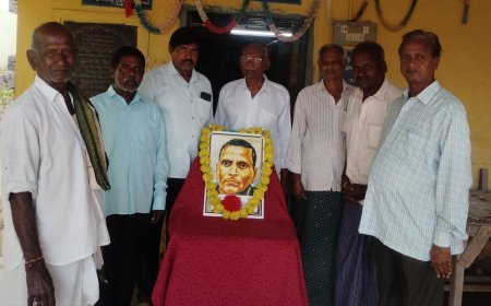 పెనుగొలను లో అమరజీవి పొట్టి శ్రీరాములు జయంతి వేడుకలు