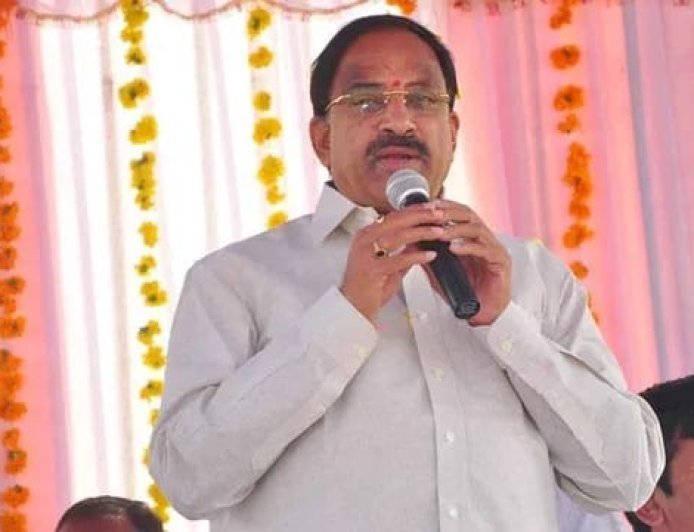 నేడు రైతులకు ఫార్మర్ కిట్స్ పంపిణీ మంత్రి తుమ్మల