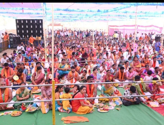 శ్రీరాముని జీవితం అందరికీ ఆచరణీయం 