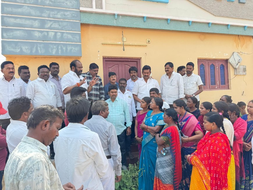 జగనన్న లేఔట్ లో సమస్యలు వెంటనే పరిష్కరించండి