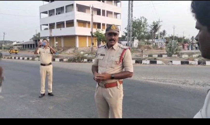 తిరువూరులో హెల్మెట్ పై అవగాహన