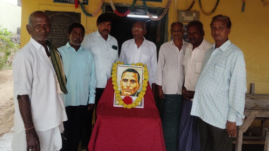 పెనుగొలను లో అమరజీవి పొట్టి శ్రీరాములు జయంతి వేడుకలు