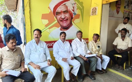 షేర్ మహమ్మద్‌పేట చిల్లకల్లు గ్రామాలలో  సర్ పై అవగాహన సదస్సులో శ్రీరాం రాజగోపాల్ (తాతయ్య)
